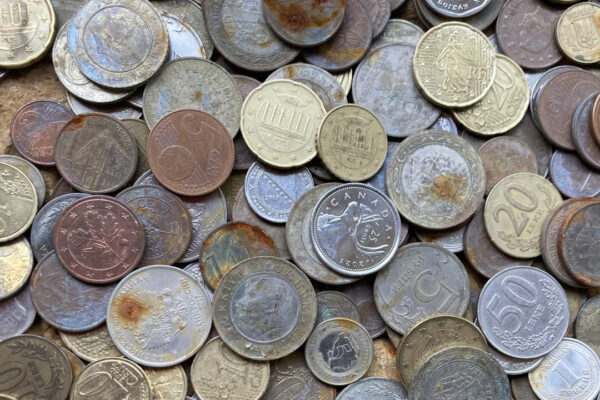 25 Dimes That Could Turn Your Pocket Change into Millions