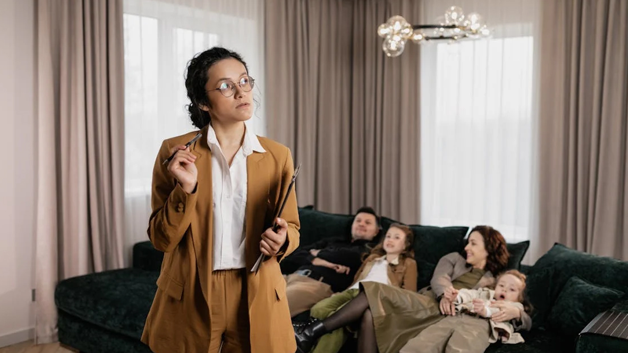 selling house to a family