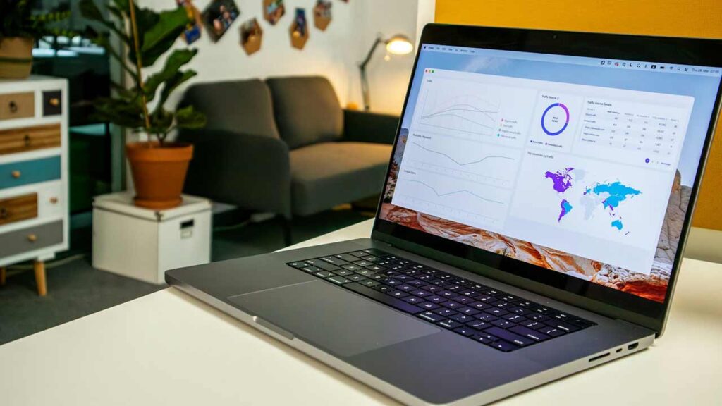 Custom Dashboard in laptop