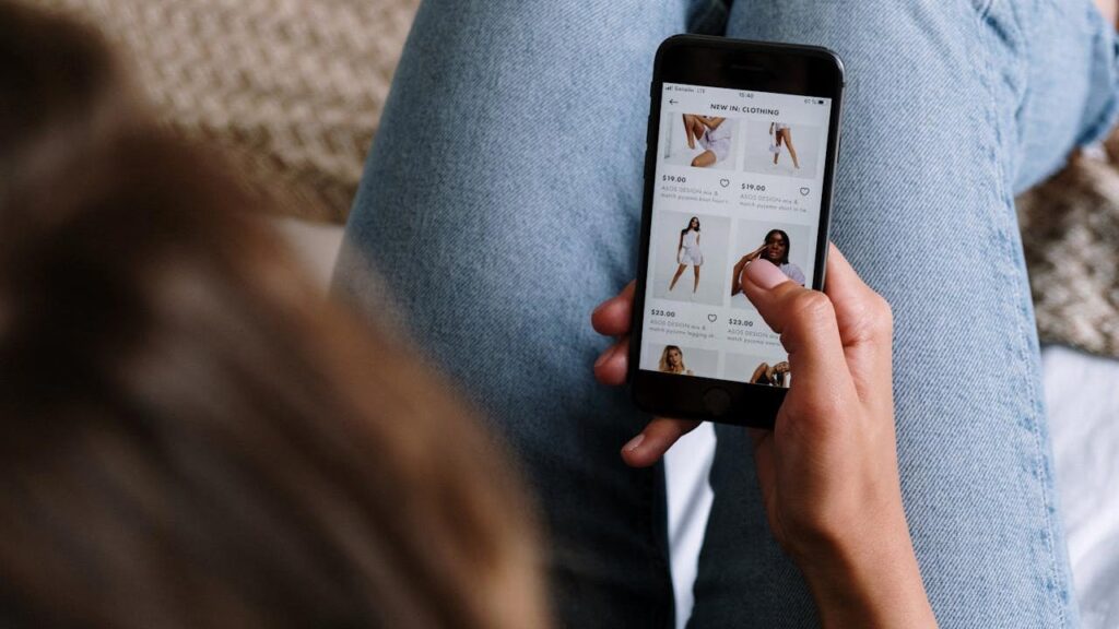 E-commerce Reselling