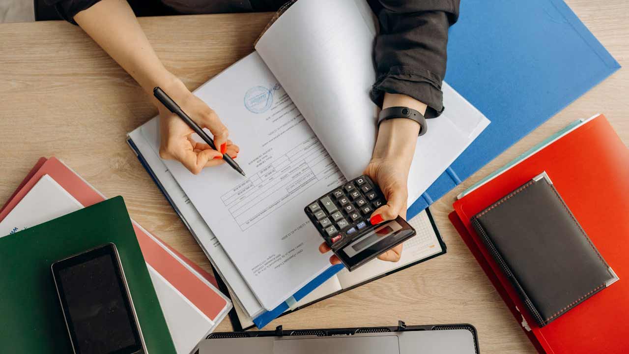 The 4-Account Budgeting System That Keeps Millionaires Organized