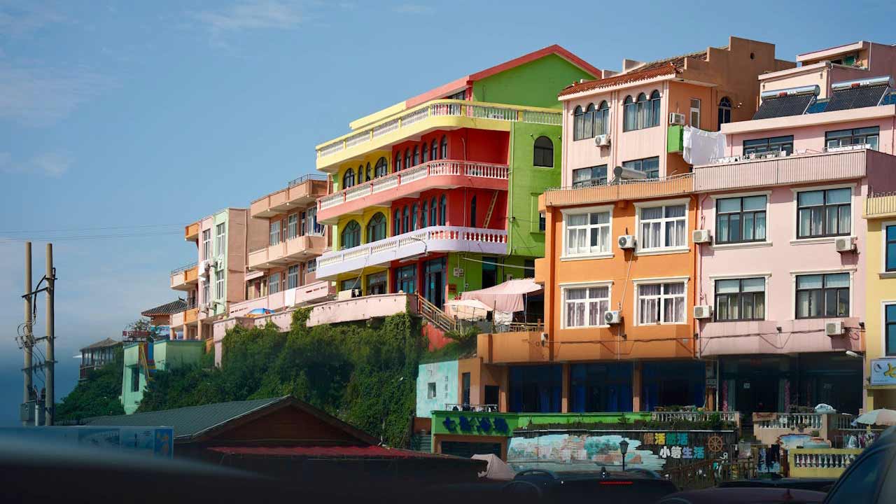 The Best Cities for Buying Multi-Unit Homes in 2025