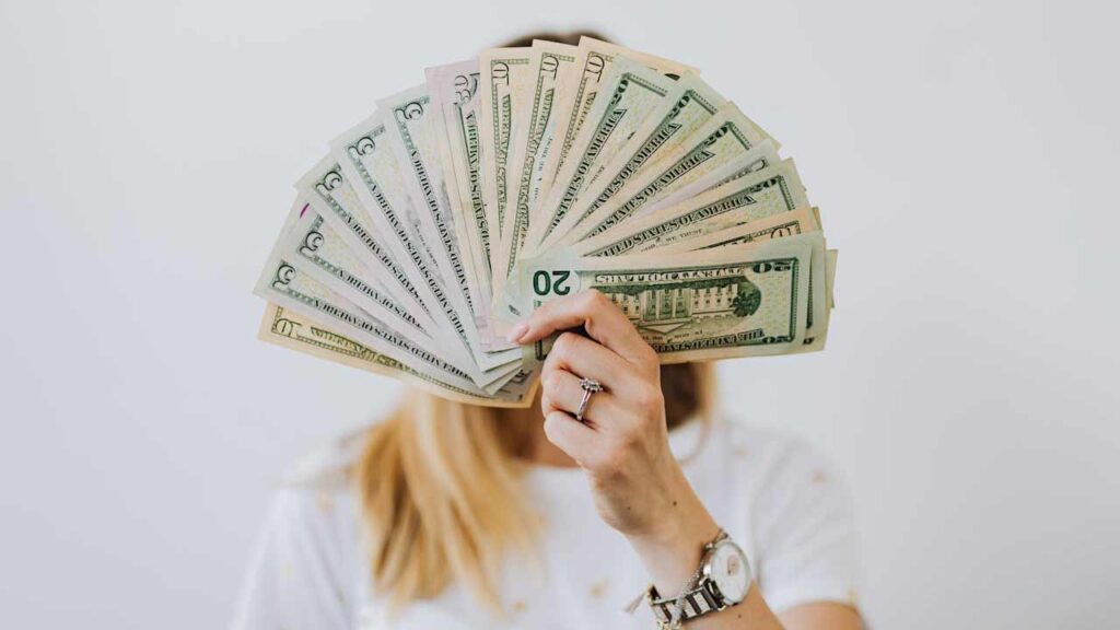 Use Side Income to Accelerate Growth