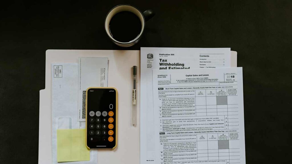 Use a Roth IRA to Maximize Tax-Free Growth