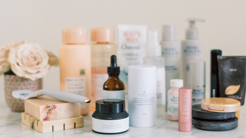 9 Discontinued Beauty Products Selling Like Crazy on eBay