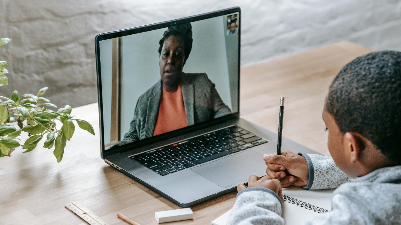 Image Credit: Katerina Holmes/Pexels