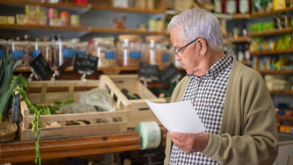 old people shopping