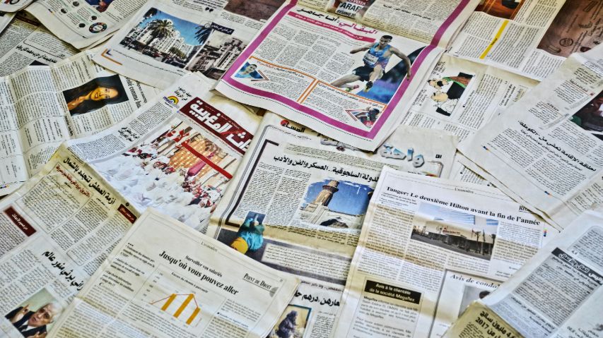 Print Newspaper Reporters