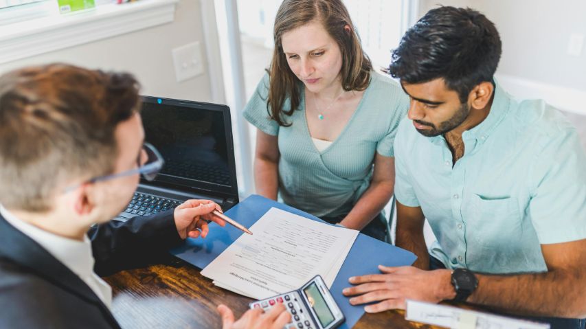 8 Real Estate Scams First-Time Buyers Always Fall For