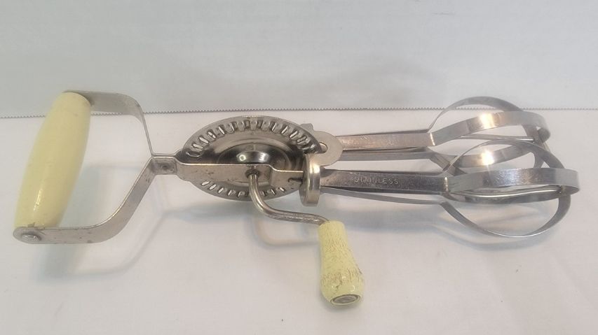 Hand-Crank Egg Beaters