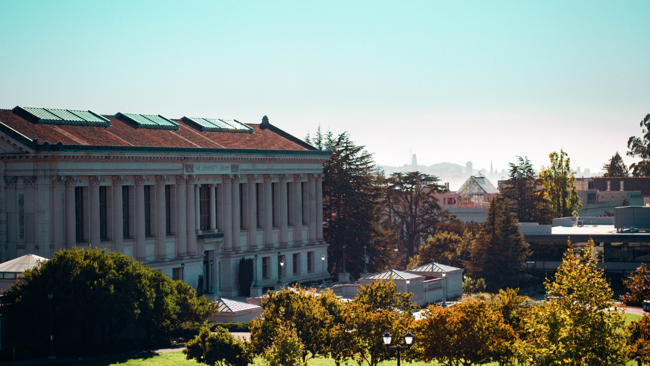 Image Credit: Josh Kahen / The Daily Californian file - 0BSD/Wiki Commons