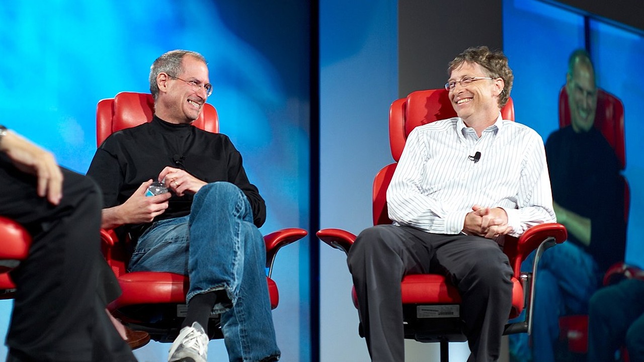 Image Credit: Steve Jobs and Bill Gates – CC BY 2.0/Wiki Commons.
