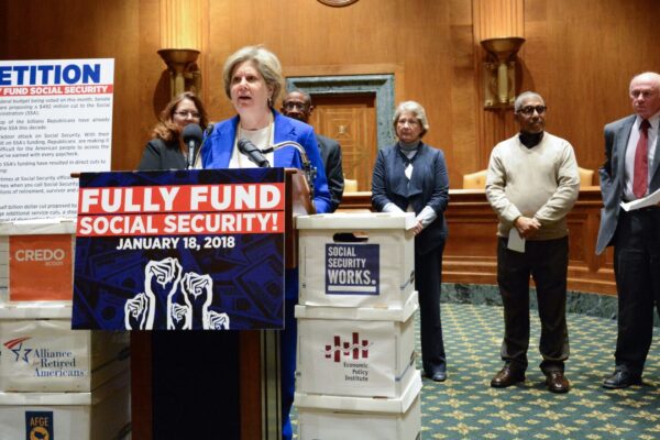 Image Credit: AFGE – CC BY 2.0/Wiki Commons