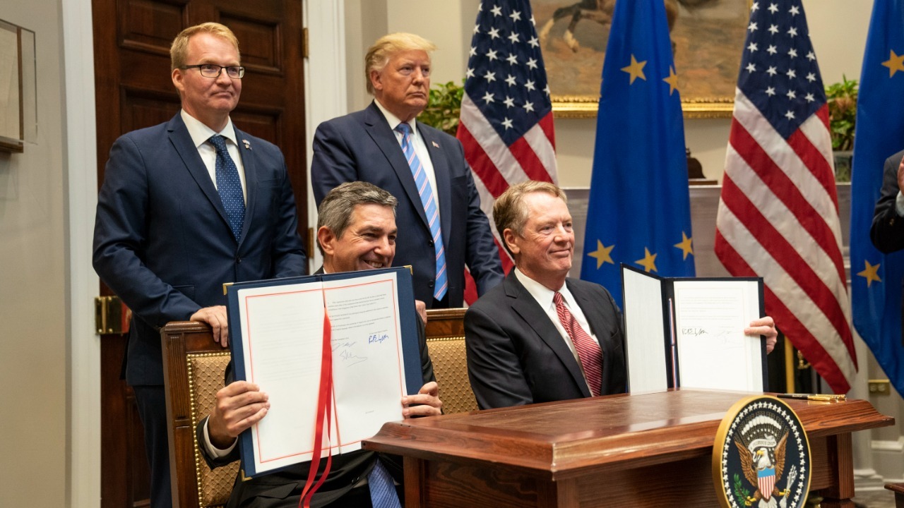 Image Credit: The White House from Washington, DC – Public domain/Wiki Commons
