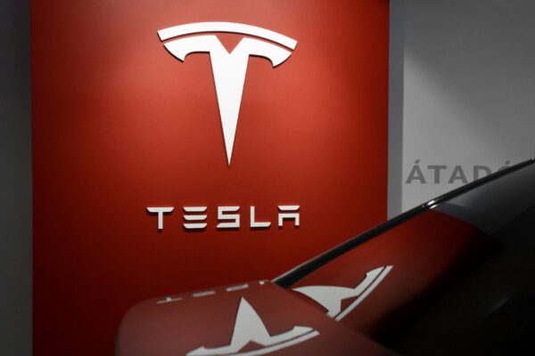 milancsizmadia/Unsplash