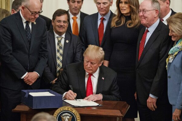 Image Credit: United States Senate - Office of Dan Sullivan - Public domain/Wiki Commons