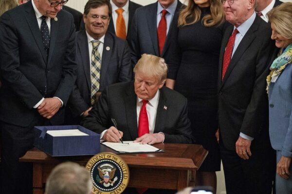 Image Credit: United States Senate - Office of Dan Sullivan - Public domain/Wiki Commons