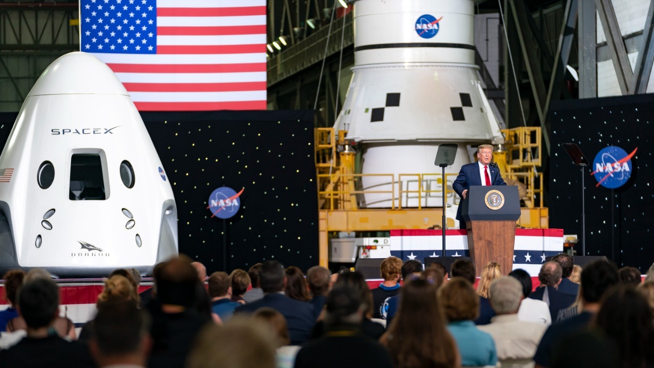 Image Credit: The White House from Washington, DC – Public domain/Wiki Commons
