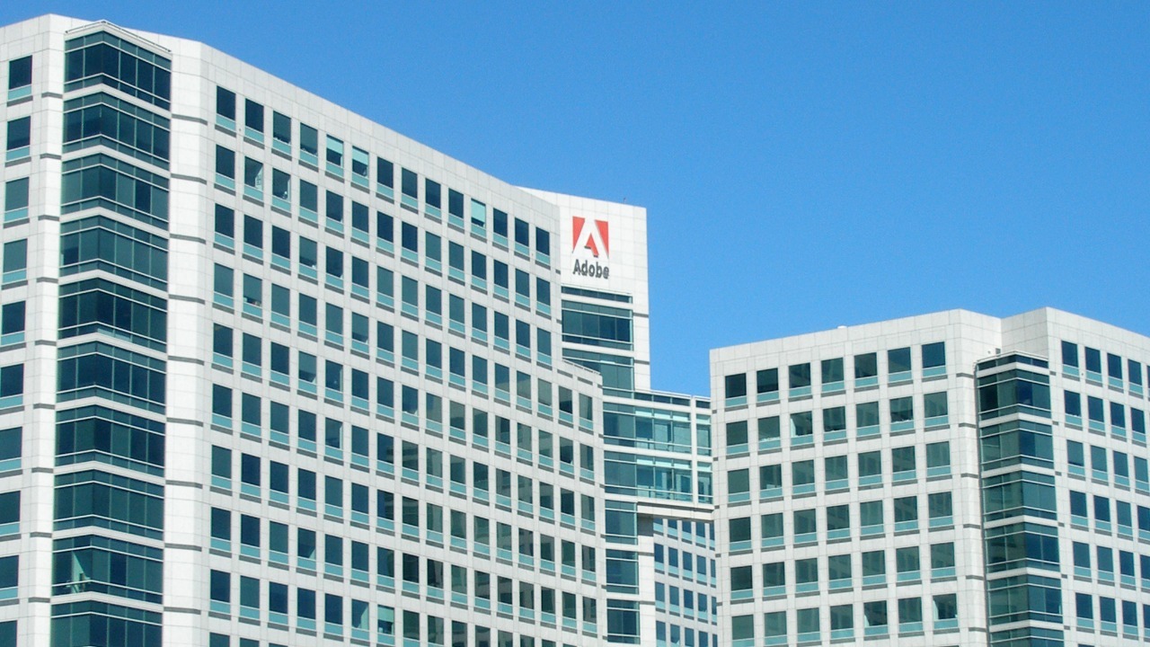 Image Credit: Coolcaesar – CC BY-SA 4.0/Wiki Commons
