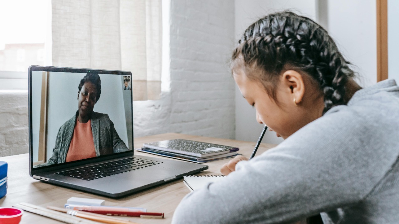 Katerina Holmes/Pexels
