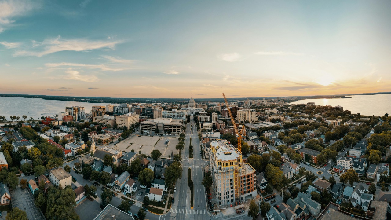 Josh Sorenson/Pexels