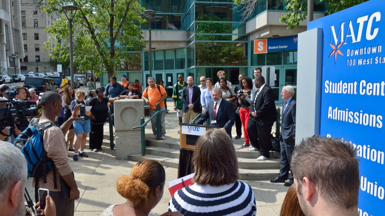 Image Credit: Susan Ruggles from Milwaukee, USA - CC BY 2.0/Wiki Commons