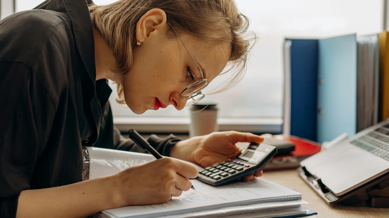 Mikhail Nilov/Pexels