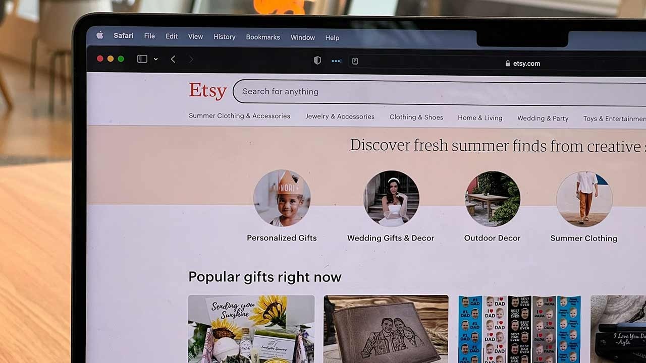 Etsy
