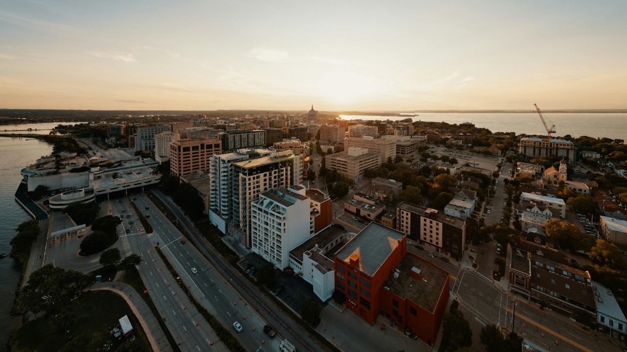 Josh Sorenson/Pexels