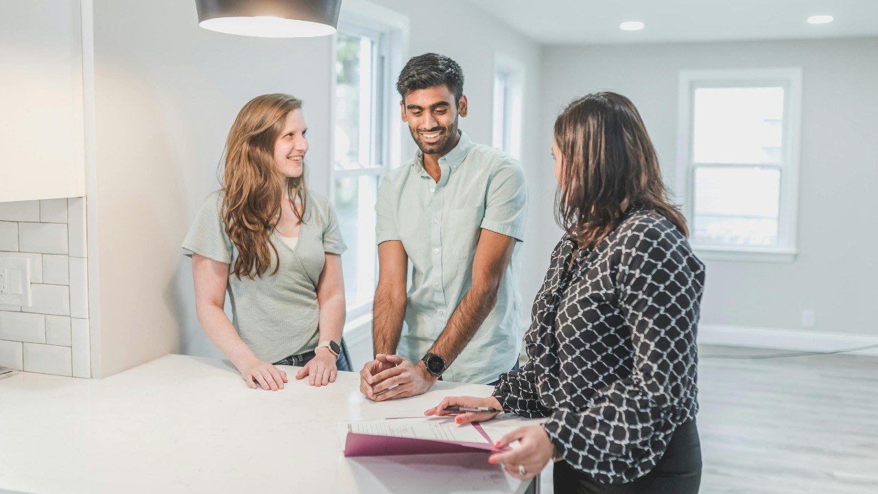 RDNE Stock project/Pexels