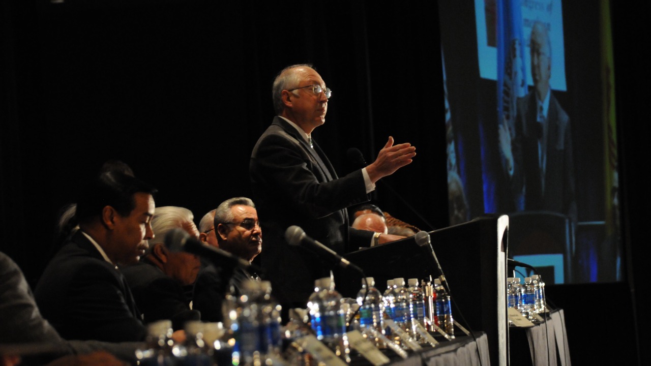 Image Credit: Department of the Interior. National Business Center. Administrative Operations Directorate. Division of Employee and Public Services. Creative Communications Branch. Photographic Services. 2000 - Public domain/Wiki Commons