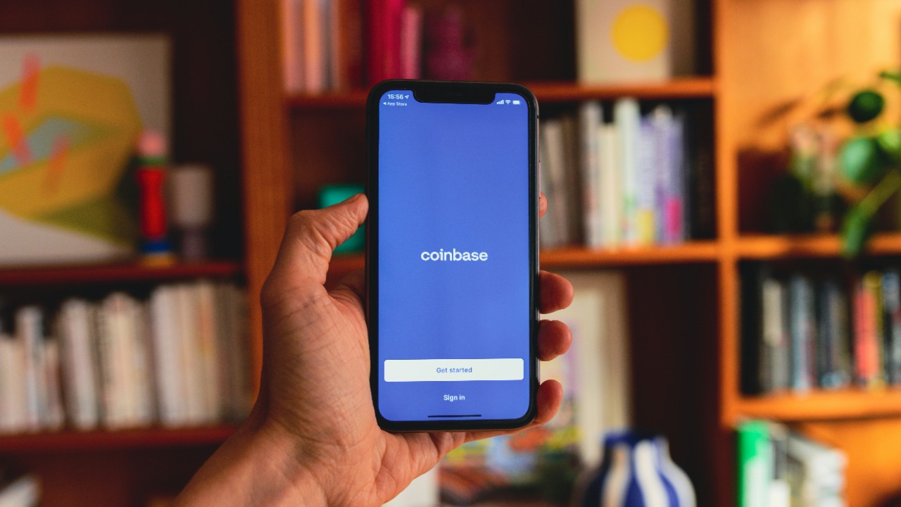 moneyphotos/Unsplash