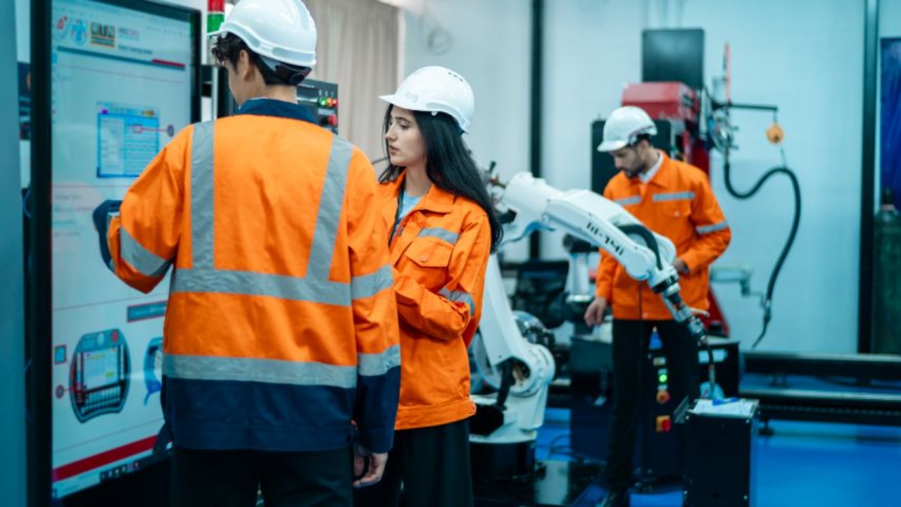 Image Credit: Tonefoto grapher/vecteezy
