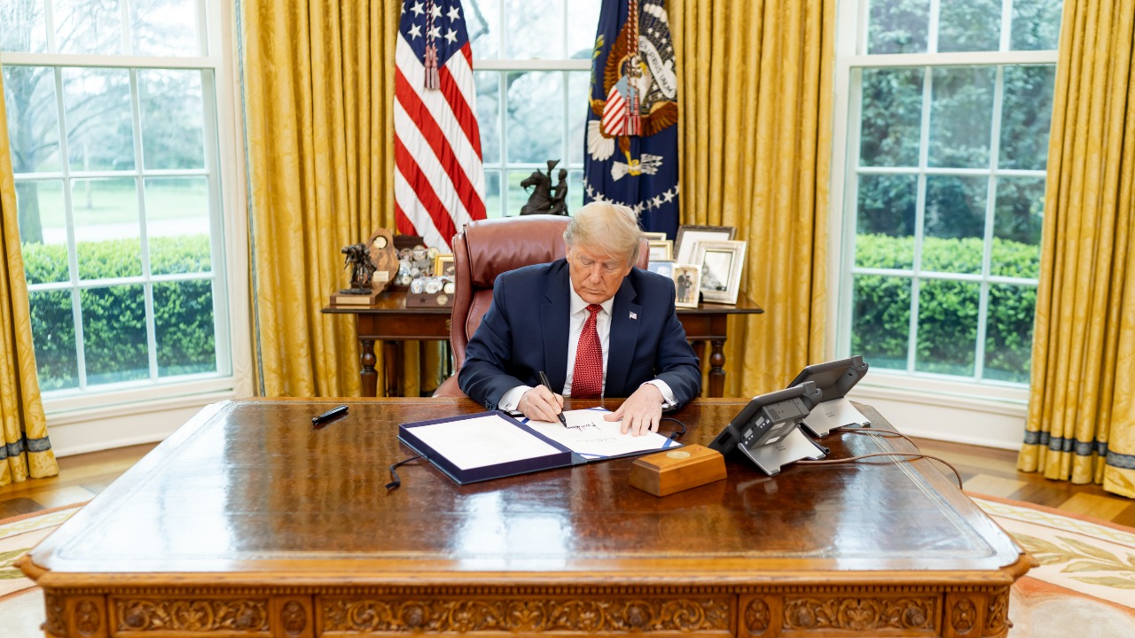 Image Credit: The White House from Washington, DC - Public domain/Wiki Commons