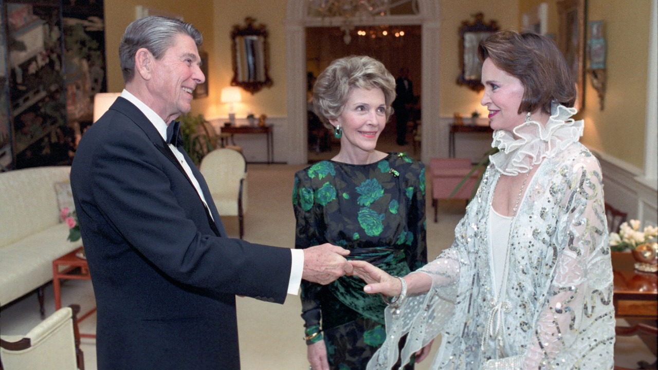 Image Credit: Series: Reagan White House Photographs, 1/20/1981 –  Public Domain/Wiki Commons
