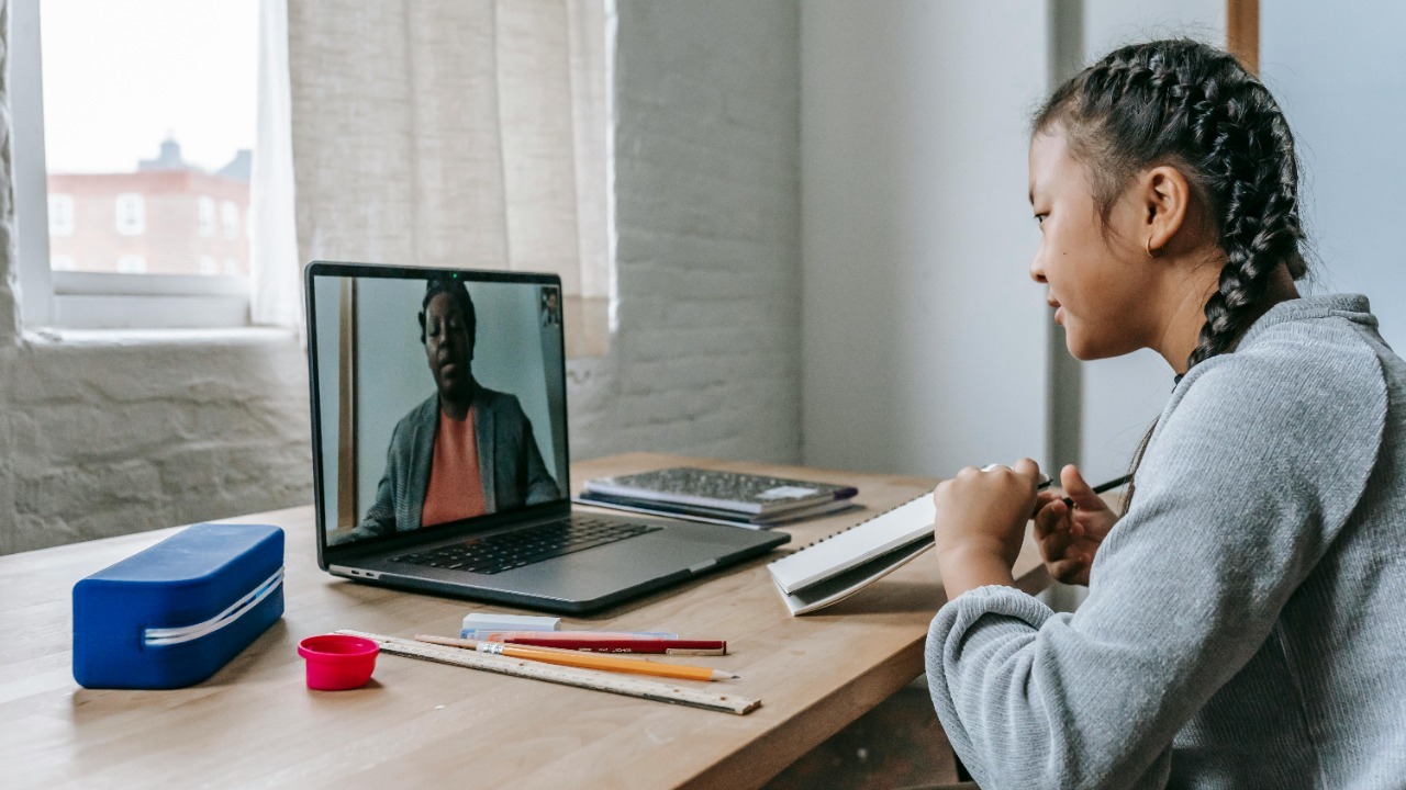 Katerina Holmes/Pexels
