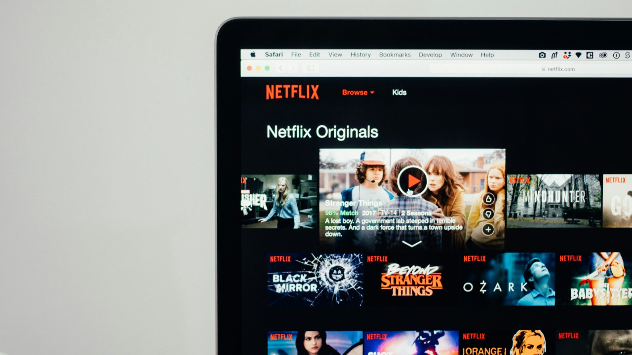 charlesdeluvio/Unsplash