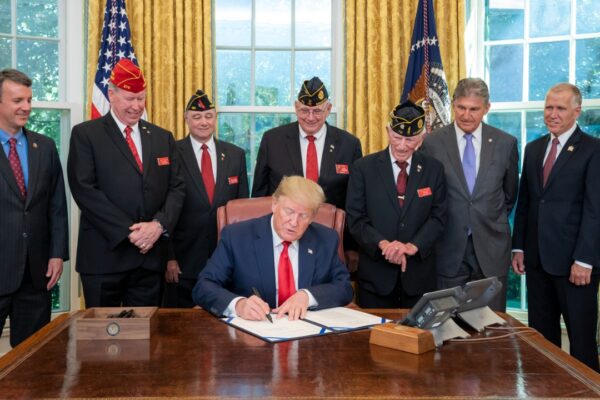 Image Credit: The White House from Washington, DC - Public domain/Wiki Commons