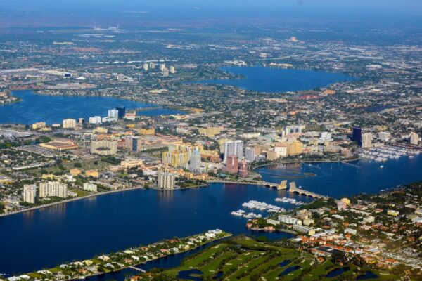 Image Credit: Don Ramey Logan - CC BY 4.0/Wiki Commons