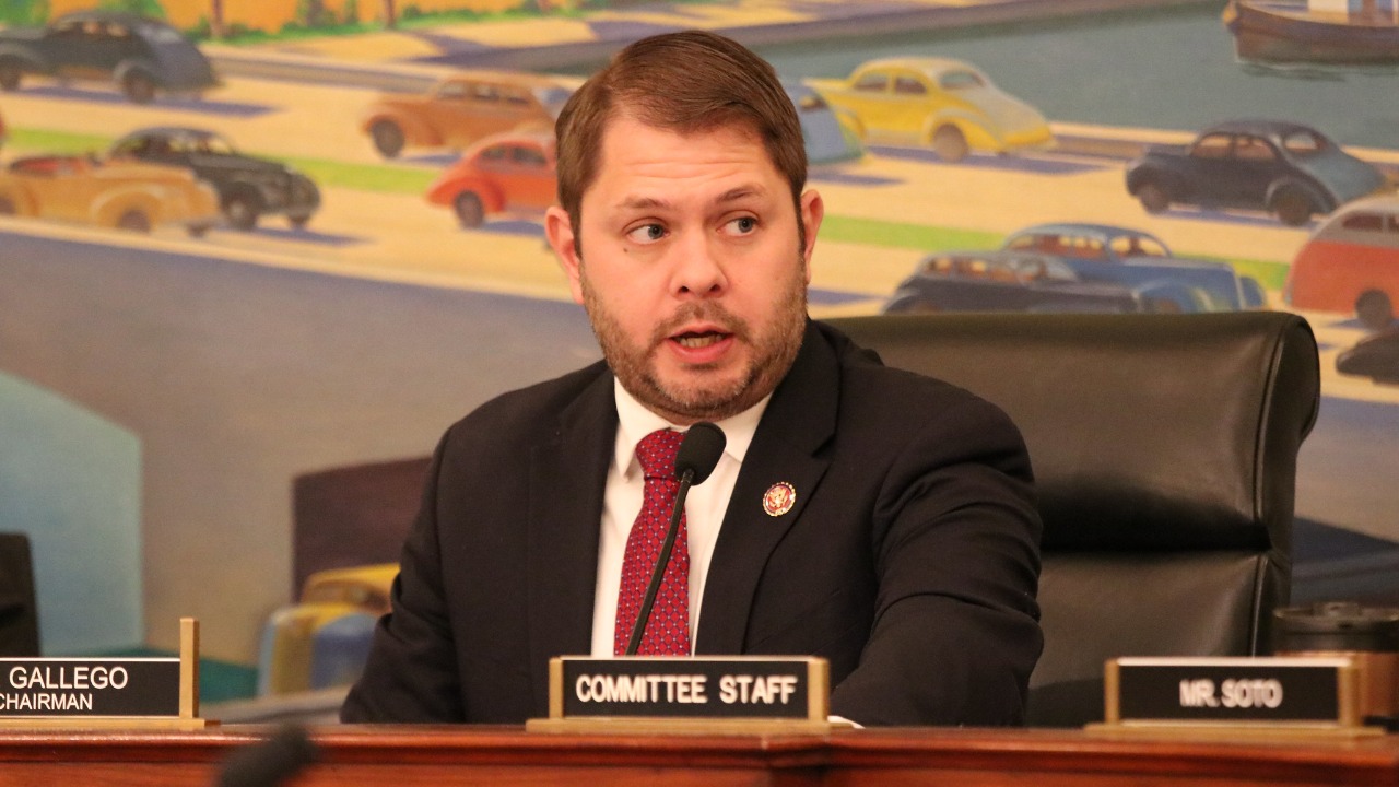 Image Credit: United States House of Representatives - Office of Ruben Gallego - Public domain/Wiki Commons