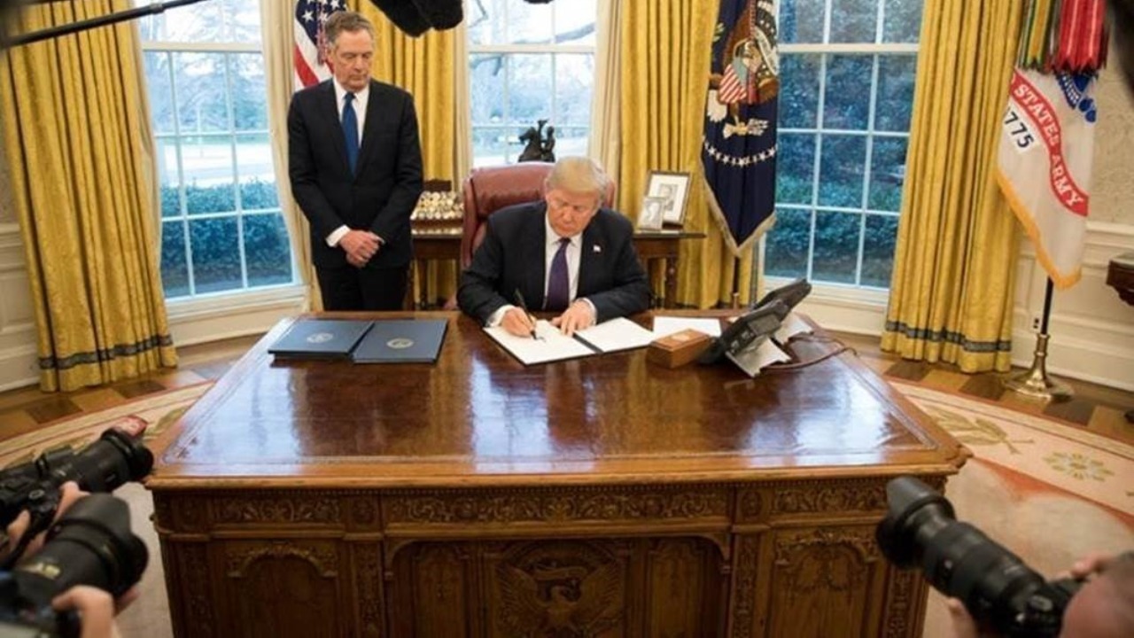 Image Credit: Photo Credit: Official White House Photo by Shealah Craighead - Public domain/Wiki Commons