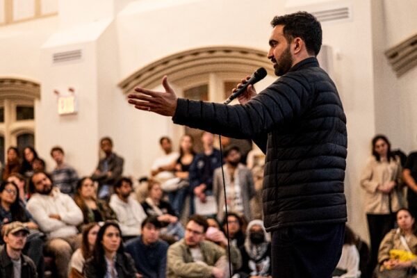 Image Credit: Bingjiefu He – CC BY-SA 4.0/Wiki Commons