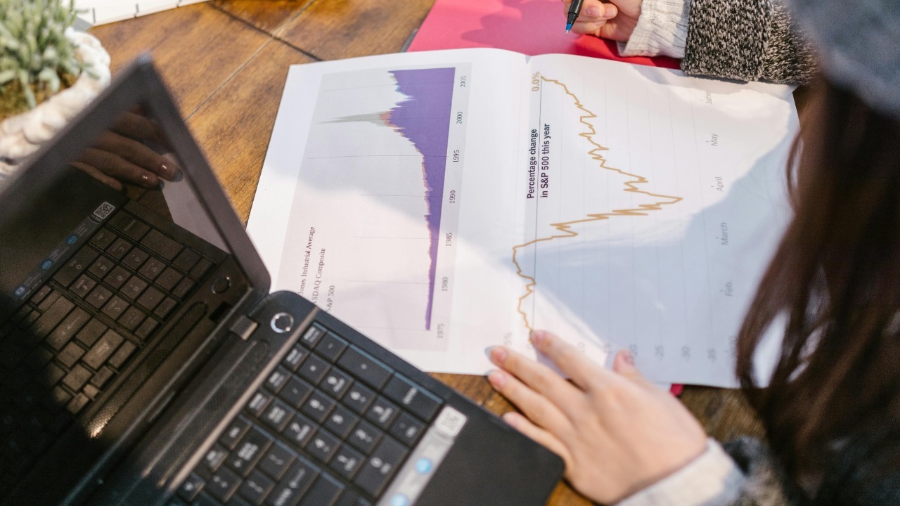 RDNE Stock project/Pexels