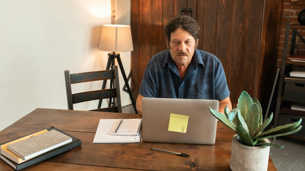 RDNE Stock project/Pexels