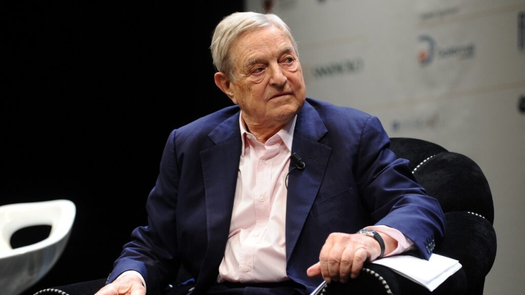 19 self-made billionaires who climbed from nothing - The Daily Overview