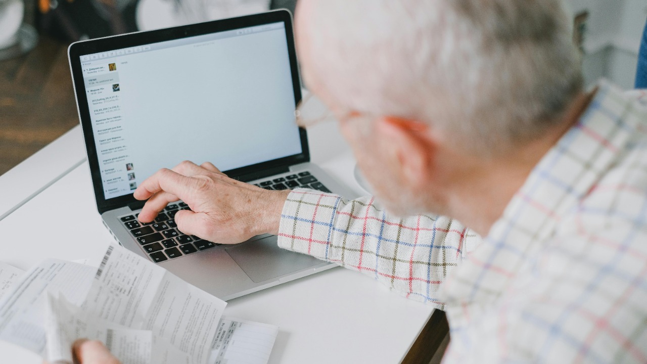 SHVETS production/Pexels