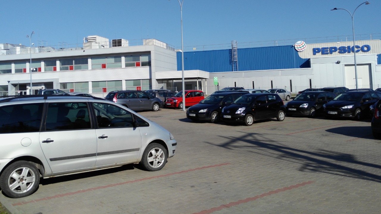 Image Credit: Warszawska róg Szerokiej w Tomaszowie Mazowieckim, w województwie łódzkim, PL, EU. - Public domain/Wiki Commons