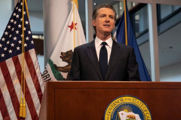 Image Credit: Office of the Governor of California - Public domain/Wiki Commons