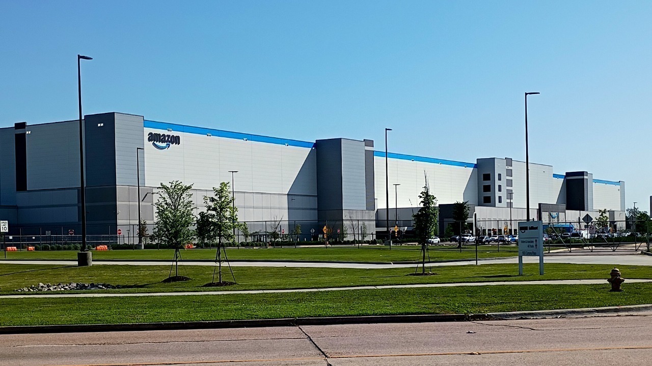 Image Credit: Paul Lowry – CC BY 2.0/Wiki Commons