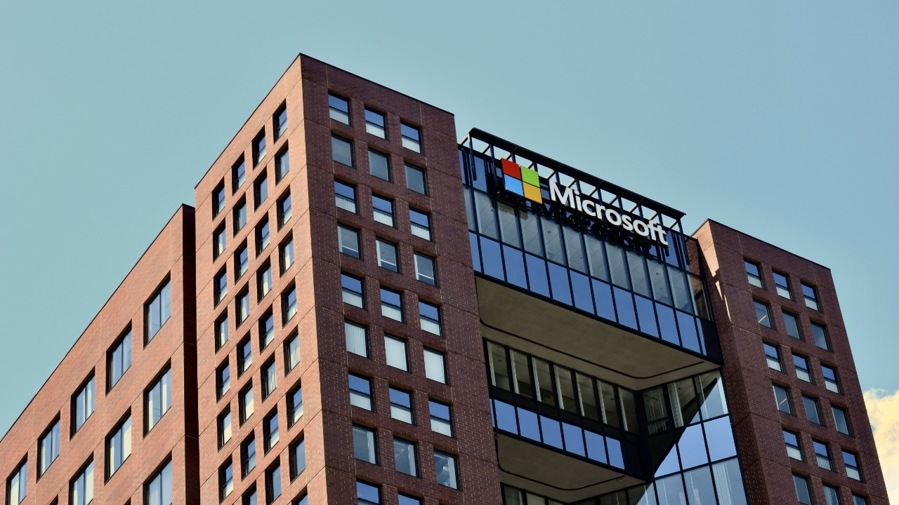 praswinprakashan/Unsplash